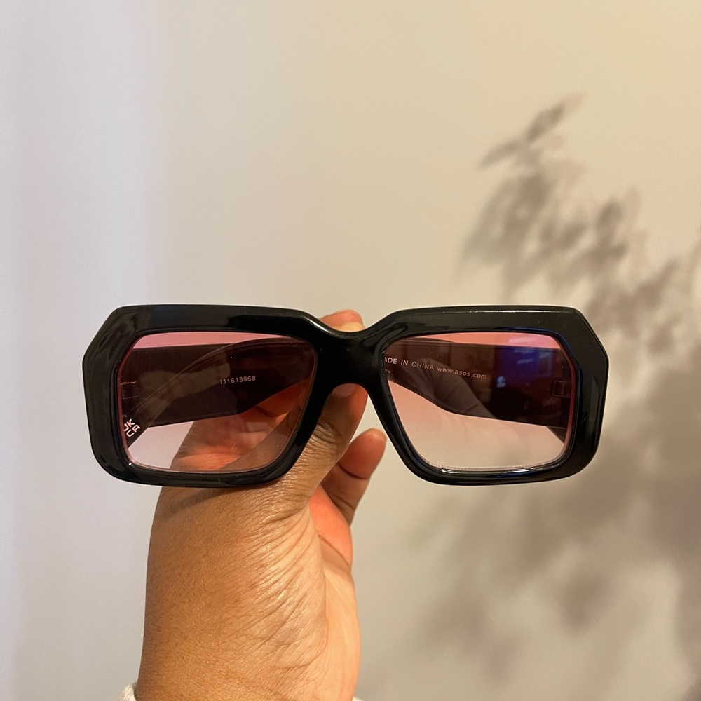 Red Tinted Retro Sunglasses